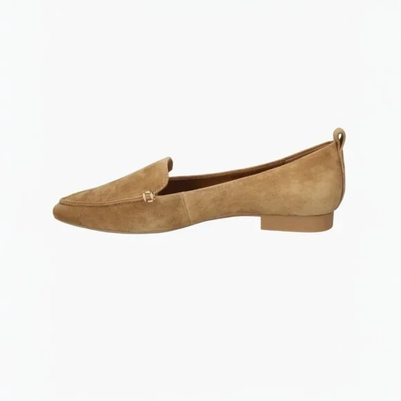 Bella Vita Suede Leather Pointed Toe Loafer (7) - Picture 2 of 4